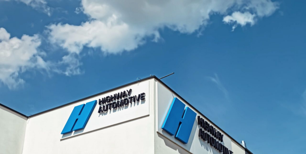 15-lat-z-Symfonią-–-jak-systemy-ERP-i-WMS-usprawniły-pracę-magazynu-w-Highway-Automotive